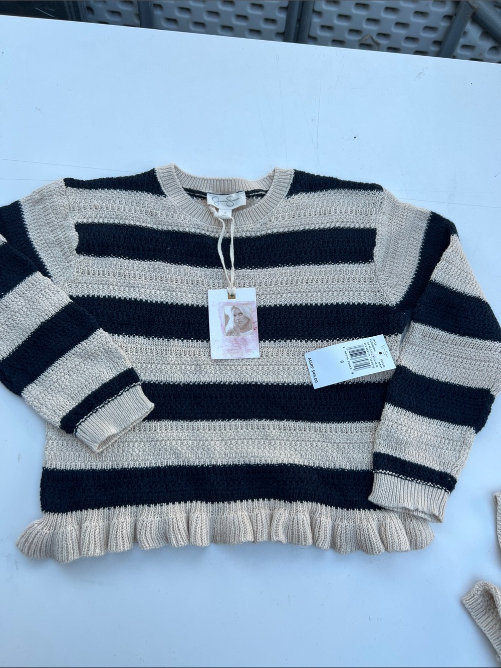 Jessica Simpson Striped Knit Sweater & Shorts Set - Navy and Cream size 6 - Picture 2 of 3